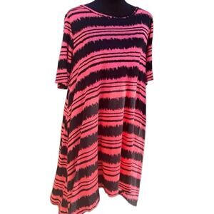 Emetla Stripe Short Sleeve Long Top, Handkerchief Hem, Women's size M